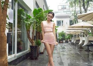 AISS爱丝(钻石版) – 袜子玩转写真，陈雅漫的个性只能说…好“袜”意！