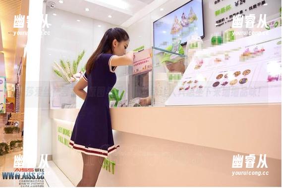 丽莎爱丝袜罢了，原图与图片的互动让人只想坐下来细细品味！