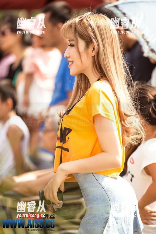 AD（爱丝数字）美好高尔夫趣事——点击展开这场轻松有趣的写真图集。