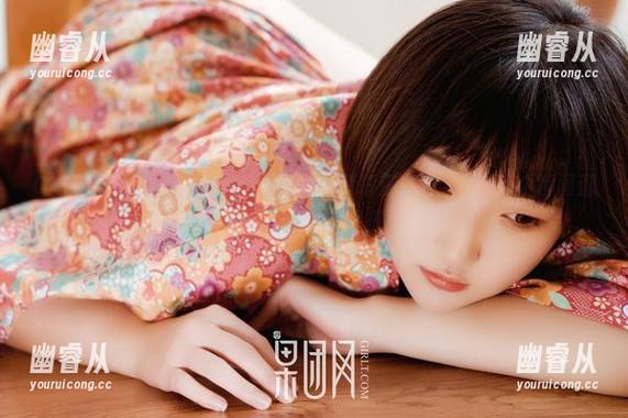 GIRLT果团网 - 最新图包收录：沈梦瑶在体操服里的每个瞬间都让人想问，“难道只有我在想什么？”
