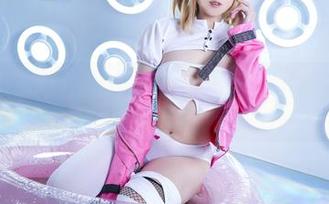 图片从粉色开始，Hatori Sama的写真深藏的是轻轻的忧伤吧？