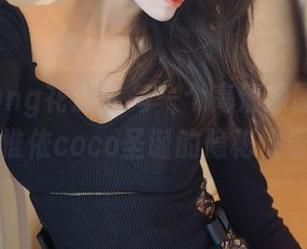 HuaYang花漾 – 每一个高清原图都是赵惟依coco圣诞的隐秘快乐