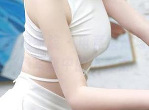 MFStar模范学院 – 电竞唐嫣与眼镜：一场写真中的小探索