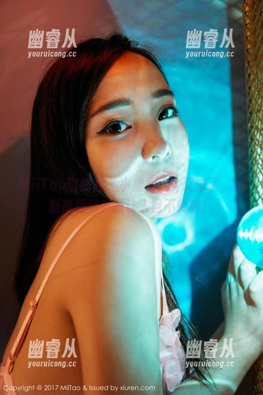MiiTao蜜桃社 - 小魔女lily又来了，最新高跟鞋美图让人目不转睛！