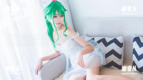 Momoko葵葵的信浓礼服，在这图册里有高清自带滤镜！