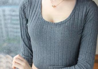 MyGirl美媛馆 – 私拍原图分享，Carina梦绮在校园的姿态，难道是灵动又带点小任性？