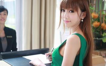 MyGirl美媛馆 – 校服图集来啦，田芯娜Angel在这里能唤醒多少青涩的回忆？