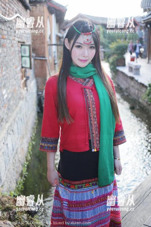 MyGirl美媛馆 - 精选许诺sabrina的吊带写真，仿佛在提醒我平日里的衣橱有多单调，唉。