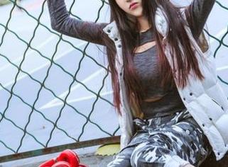 TouTiao头条女神 – 一点都不羞——在线高清，看杨漫妮baby如何把裤里丝穿出新花样！