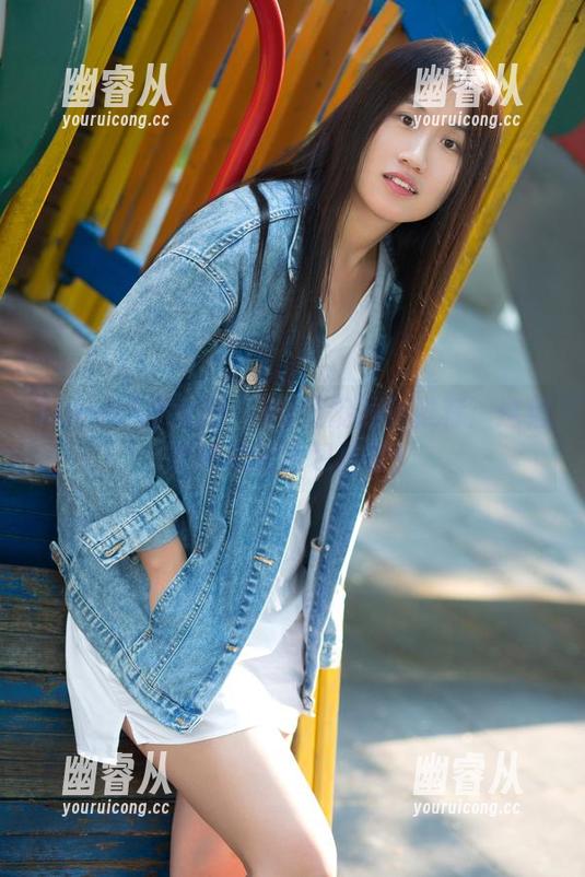 TuiGirl推女郎 - Yu佳妮倾情推荐：这组学妹私拍图包真香！