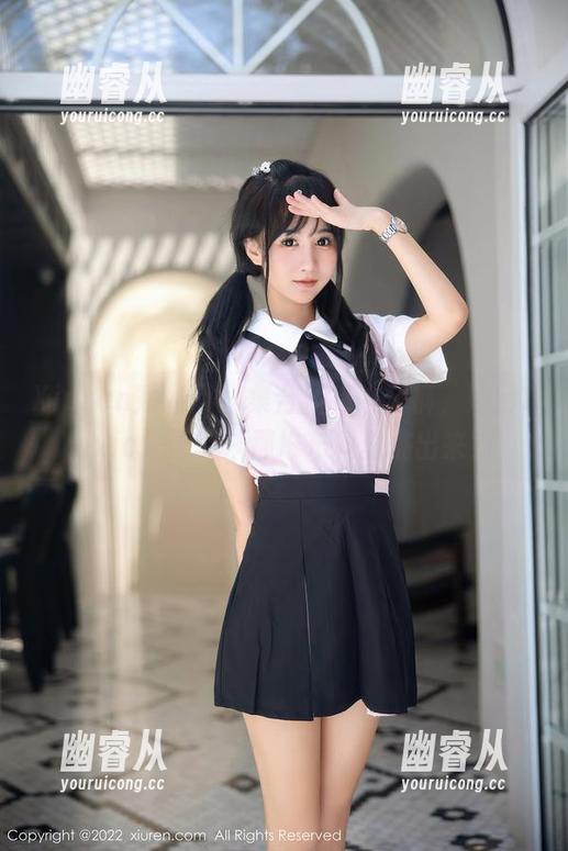 Xiuren秀人网 - 集合所有牛仔裤，妲己Toxic是否能从那堆布料里跳出来？