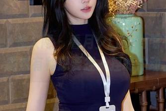 Xiuren秀人网 – 看月夕Lily的毛衣图片，居然有种想要捏一捏的冲动。