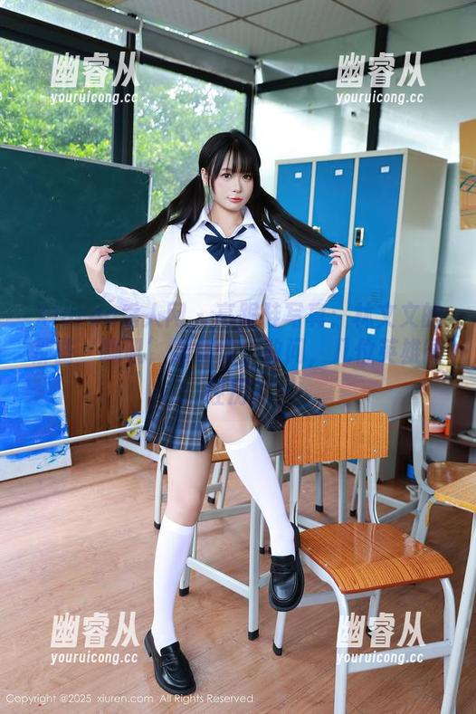 Xiuren秀人网 - 高跟鞋写真：林文文的那些‘嘶吼’跟痛快，敢问，几位英雄能经历？