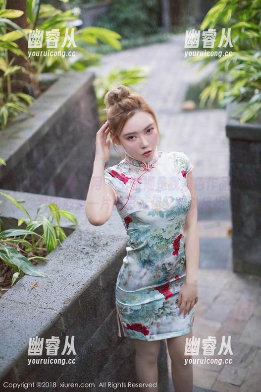 Xiuren秀人网 - 王雅姗是我黑色作品：我的心是一片阴影，但又难以抗拒