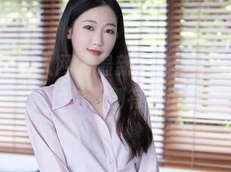 Xiuren秀人网 – 最新图集，萝莉悠悠酱的修女情结，别有一番风味哦