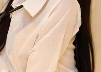 YouMi尤蜜荟 – Egg-尤妮丝来啦，制服秀场的狂想分享！