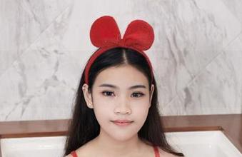 YouWu尤物馆 – 玉兔的私房秘籍——Luffy菲菲再一展美图也是绝妙