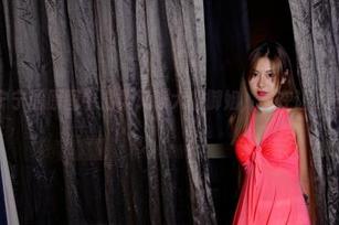 pans – 宁宁的原图中温柔又强大的御姐，实在让人移不开眼睛。