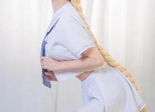喂！一千只猫薄禾的私房写真，是少女们的“生存指南”吗？这姿态我也想试试。