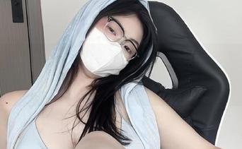 微密圈 – 私人小天地里的可爱的肉巴：比基尼套装图包，满满都是海风和骚年心！