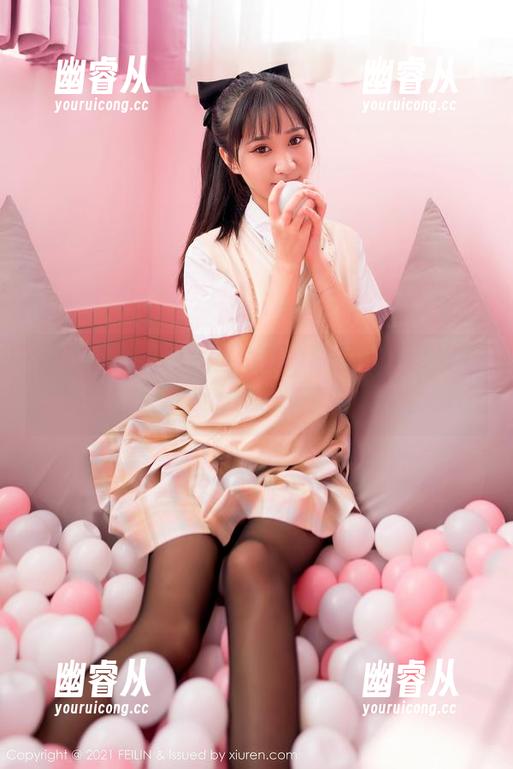 嗲囡囡 - 体操服的SiByl李思宁，原图下载后，总觉得自己哪里不对劲。