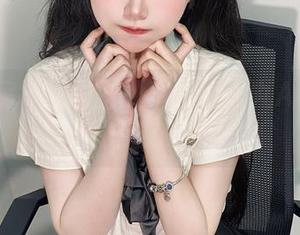 那些私房吧里发生的事：大肉丸Amiee的旗袍魅惑满分