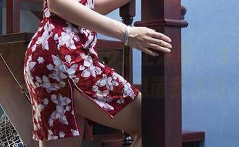 头条女神 – 当Coco穿上泳装，合集里的每一个细节都在邀请我出游。