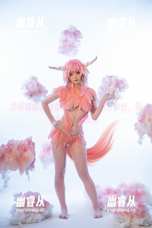 奶桃桃的黑丝原图—就像这黑色的丝，隐私又不失优雅
