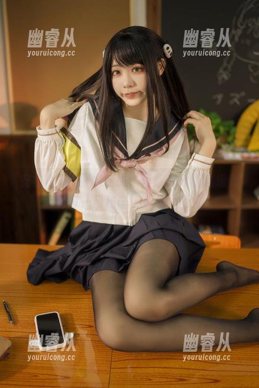 安食Ajiki厨娘在线，等你来分析这道作品的每一口秘辛，你绝猜不到！