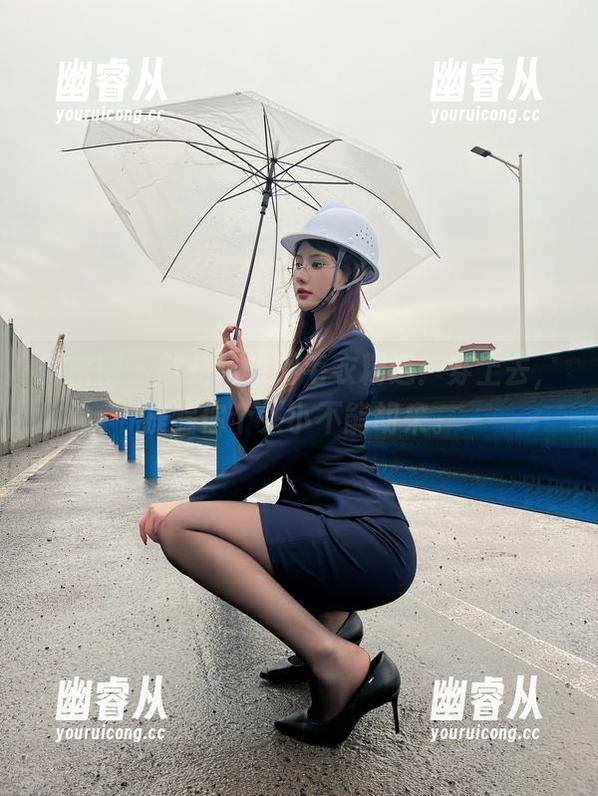 微密圈 - 就是阿朱啊毛衣精选：穿上去，提醒你个头小不能胡来。