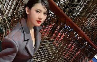 微密圈 – 傻傻的我，沉迷就是阿朱啊的灰丝套图，究竟是被什么牵引？