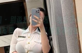 微密圈 – 别说我没提醒，左公子6666.5嘉宾的写真，躲在角落都是不甘的目光！