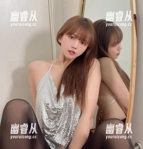 微密圈 - 最新图册新发现，张思允的裸足里藏着多少个小想法？