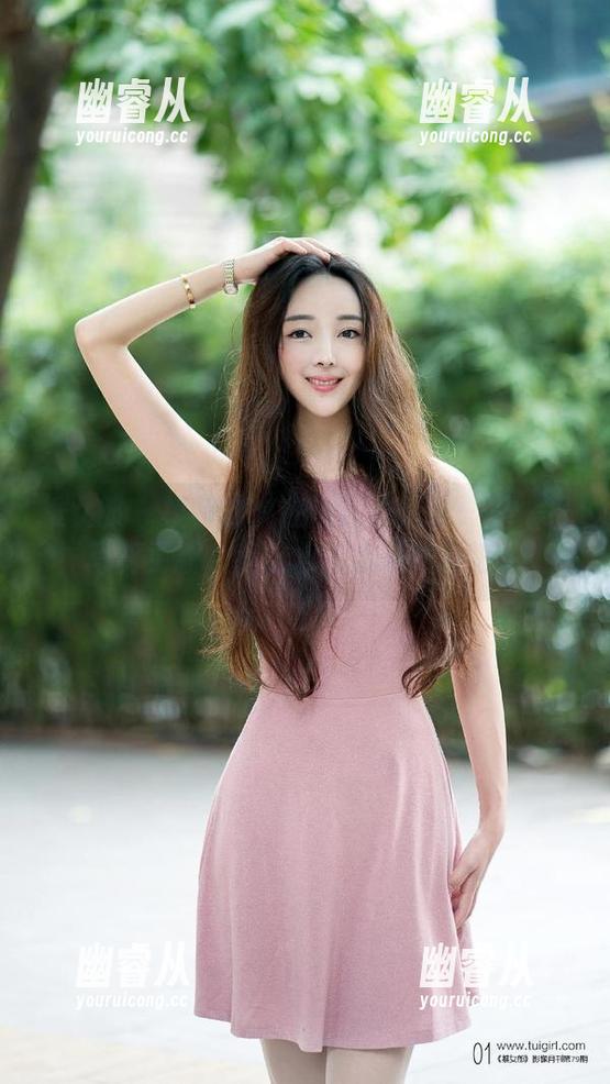 推女郎 - 模特林夕在浴缸里打滚：又一组写真更新，我这水其实是防滑液！
