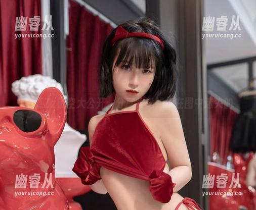 晕崽Zz镂空大公开：分享我是如何在图中迷失的