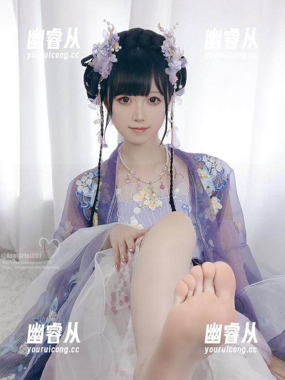 不只是名字：朝雾爱的油亮图集更新挑战你的视线