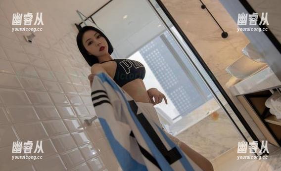 微密圈 - 原图大盘点：果儿Victoria裸足全集，轻松掀起一阵微妙的涟漪