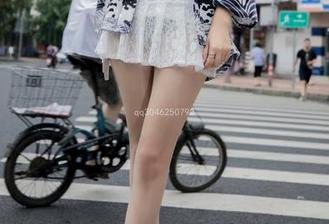梦丝女神 – 苏柔在海边挥洒的每一帧，高清图集有些让人无奈，妙不可言。
