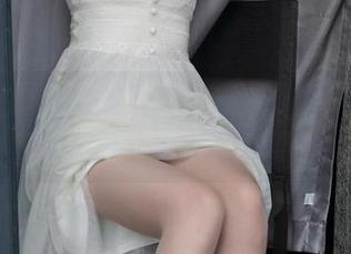 梦丝女神 – 偶然发现香萱和白裙，精选的灵感如同涟漪