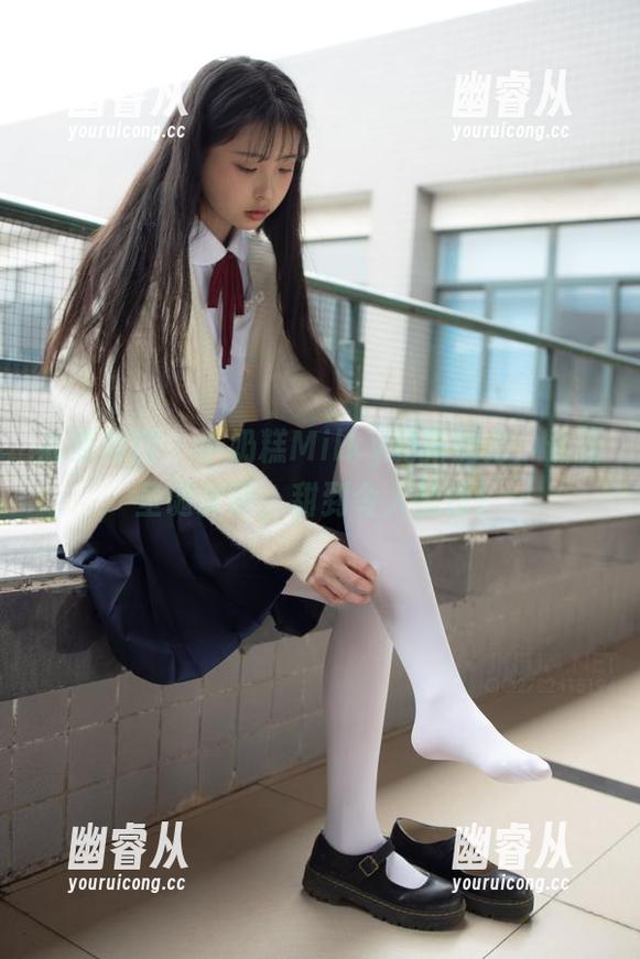 森萝财团 - 小奶糕Milky的新配方：最新圣诞套图，甜到令人惊讶！