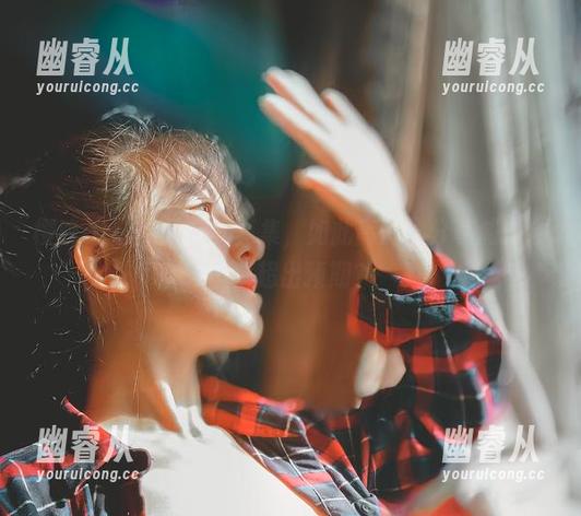 樱晚gigi的黑色写真集，如此高冷，分享威力会不会超出预期？