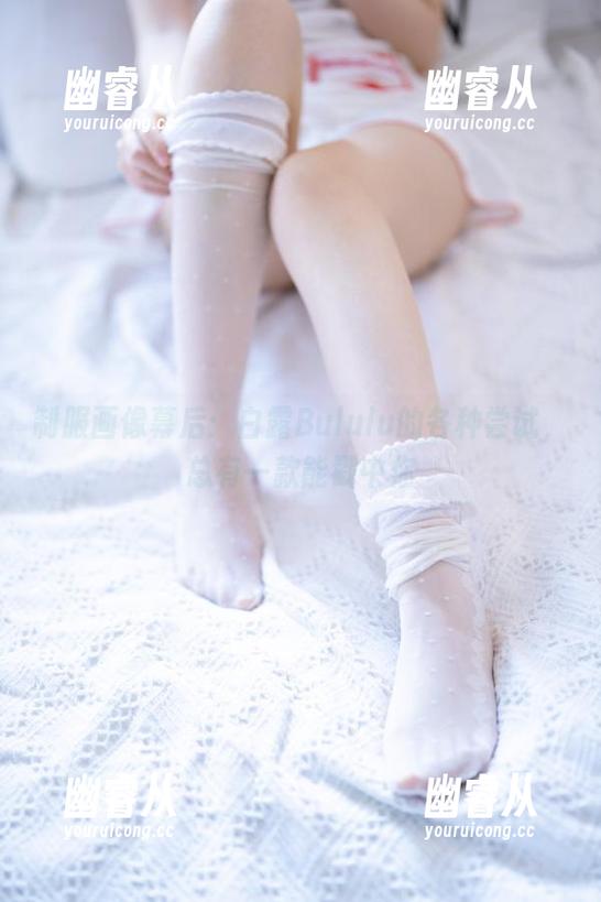 制服画像幕后：白露Bululu的各种尝试，总有一款能戳中你