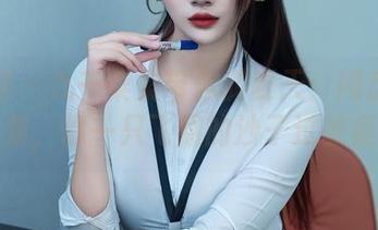 秀人网 – 九千柒柒带你游夏天：网盘里的合集，像一只飞翔的沙子过敏症！