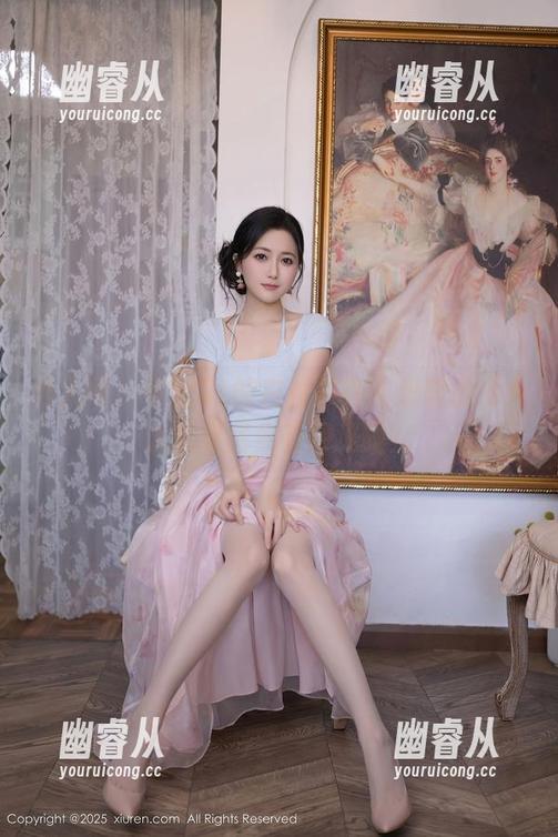 秀人网 - 司妃SL的白衬衫在图册里发光，光华背后你看得见吗？