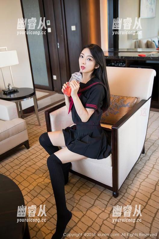 秀人网 - 尝试喵喵JOJO的瑜伽全集，这美女是不是太会摆姿势了？