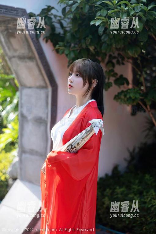 秀人网 - 大橘BBKira的写真：猫咪也说可爱的烦恼