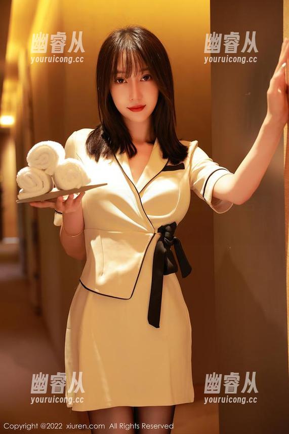 秀人网 - 从头油亮到脚：灿宝的图片合集，想象力飞起喽。