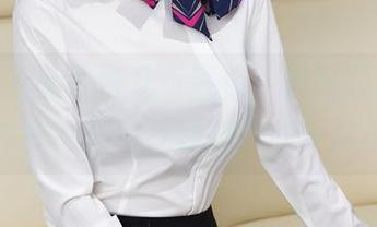 秀人网 – 翻了好几页图库，发现蕊蕊ruirui的内衣女神照是我眼中的一抹风景。
