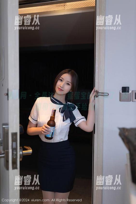 秀人网 - 全员注意！蛋蛋宝的JK来了，原图和下载请随手给我！