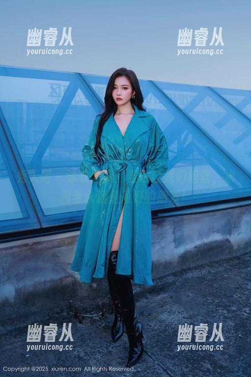 秀人网 - 泳衣图集：麦田让我们相信，水和麦永远是最好的朋友！